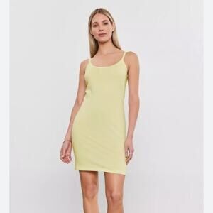 Velvet by Graham and Spencer Scarlett Gauzy Whisper Slip Dress - Yellow - M NWT
